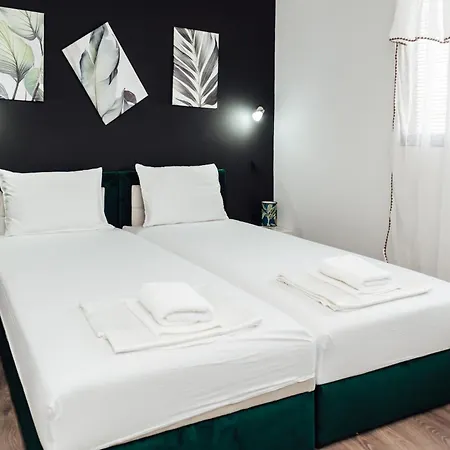 Guest house брик